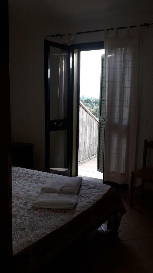 Agriturismo La Tuva Villa Padru Екстериор снимка